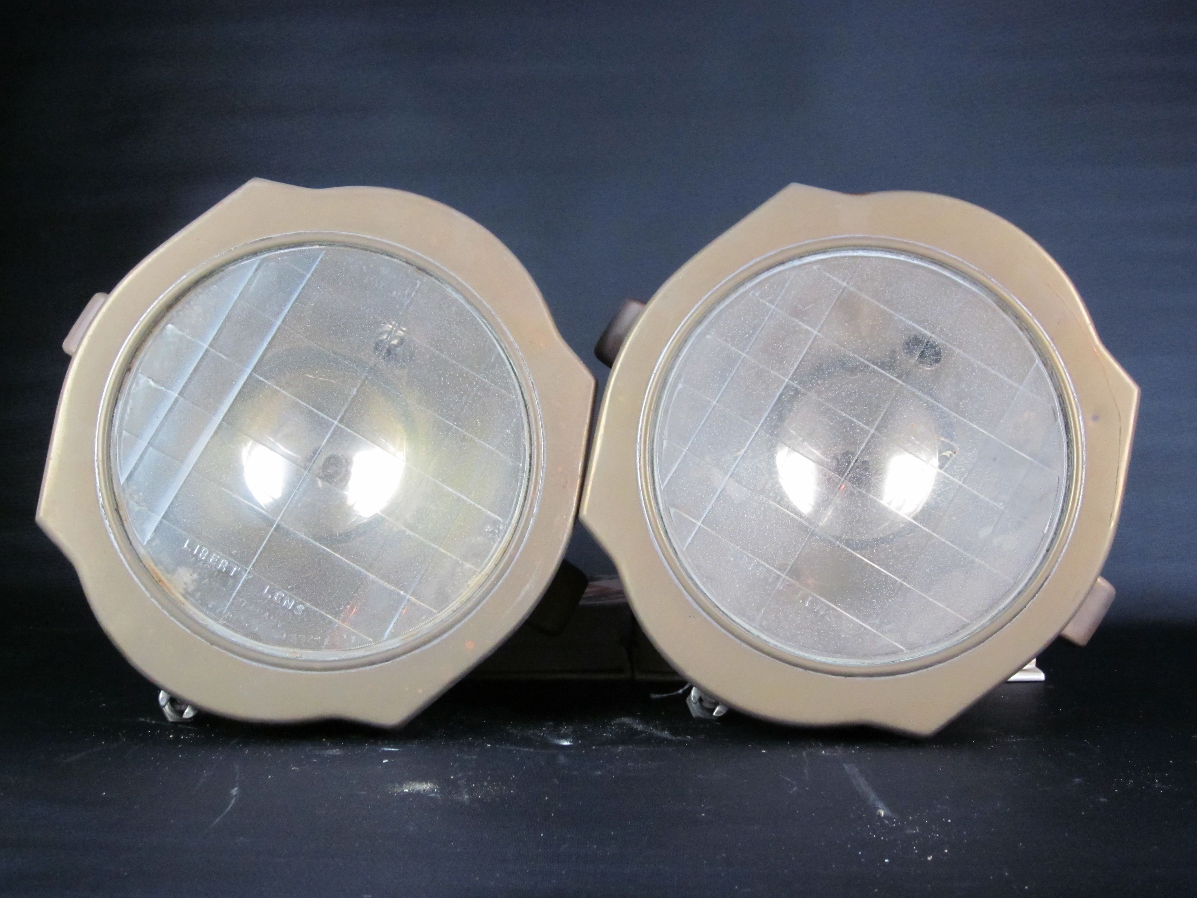 Bonhams Cars A pair of early twenties Packard drum headlights,