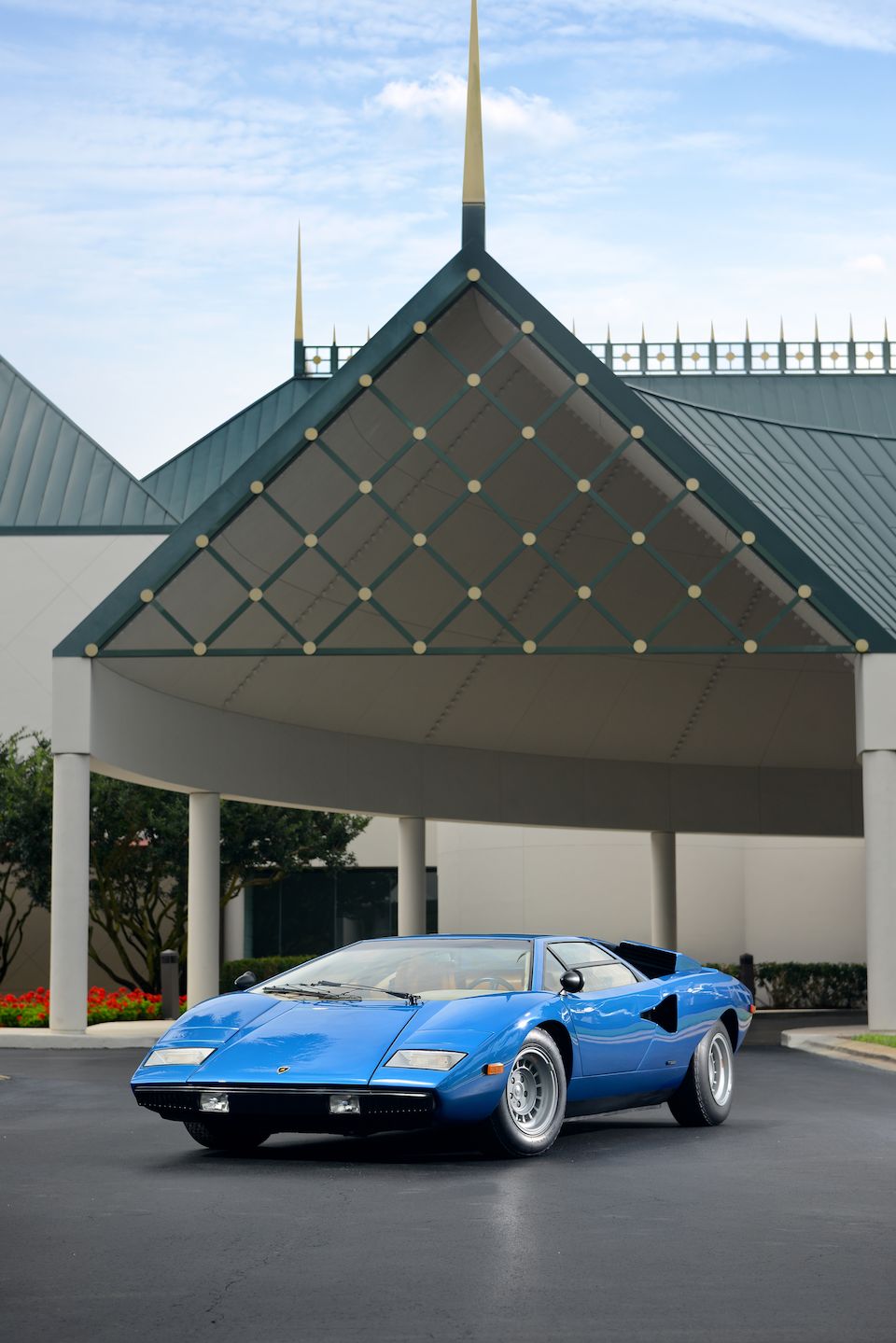 <i>Single owner since 1978, fewer than 16,500km from new</i><br /><b>1975 Lamborghini Countach LP400 'Periscopica'  </b><br />Chassis no. 1120066 <br />Engine no. 1120070