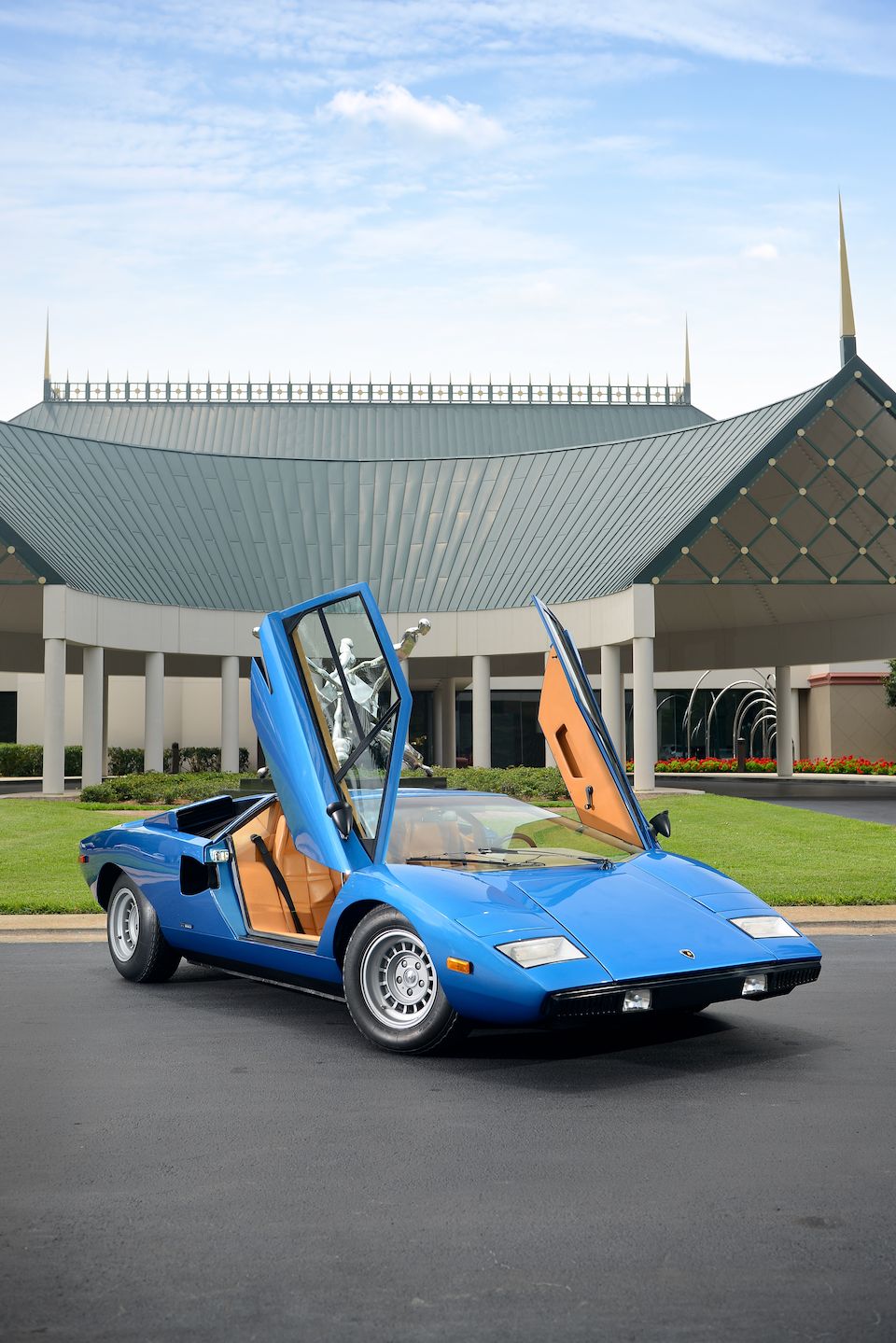 <i>Single owner since 1978, fewer than 16,500km from new</i><br /><b>1975 Lamborghini Countach LP400 'Periscopica'  </b><br />Chassis no. 1120066 <br />Engine no. 1120070
