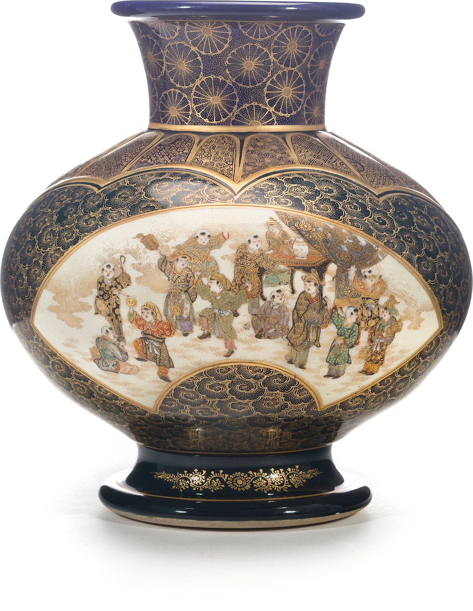Bonhams A cobaltground Satsuma vase By the Kinkozan studio, Meiji
