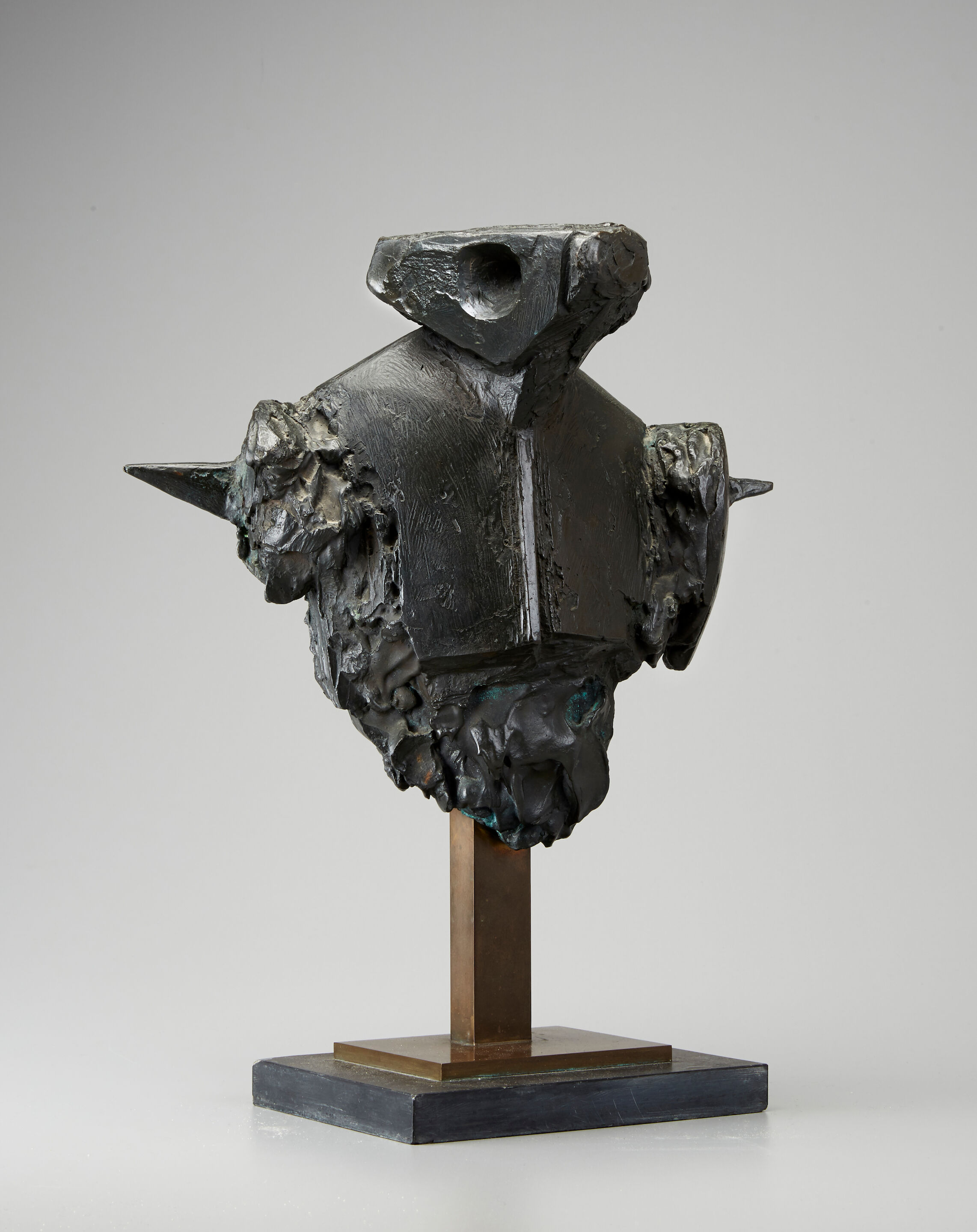 Armed Bust I