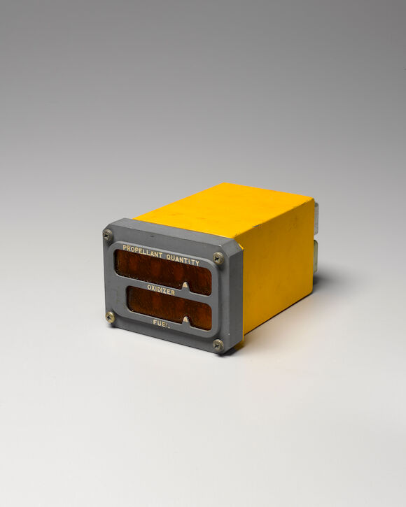 Bonhams : APOLLO SPACECRAFT PROPELLANT METER USED IN CONJUNCTION WITH ...