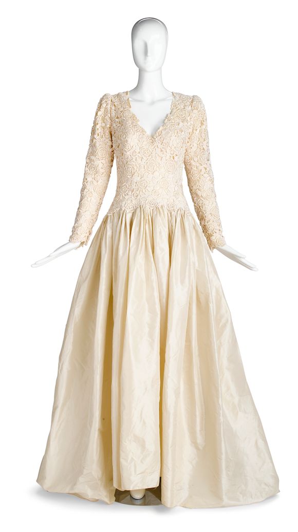 dress with a tie back Zoya Tie-Up Back Lace Maxi Dress White