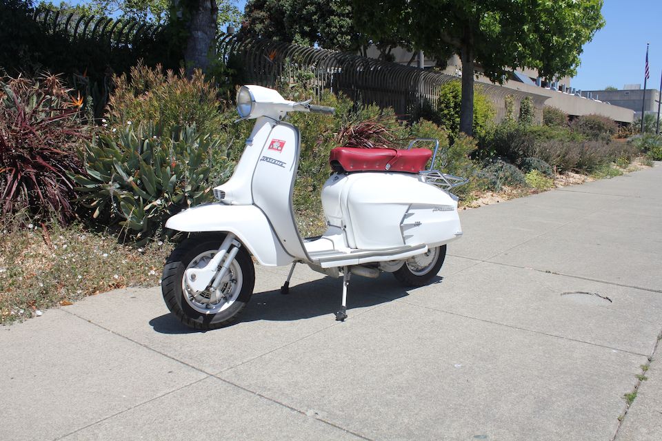 Lambretta 200 Sx Occasion  . The Casa Lambretta Is Slightly Higher Quality, Possibly Due To Extensive Polishing, But Bearly Noticeable.