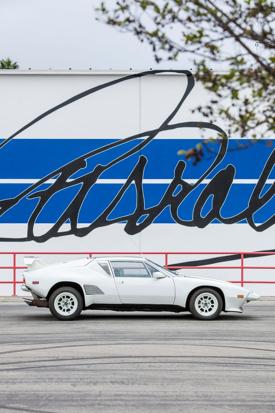 <B>1987 DeTomaso Pantera GT5-S</B><br />VIN. 1A9PN8746JD111030