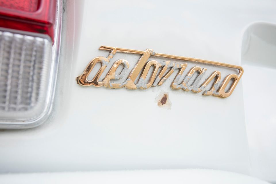 <B>1987 DeTomaso Pantera GT5-S</B><br />VIN. 1A9PN8746JD111030