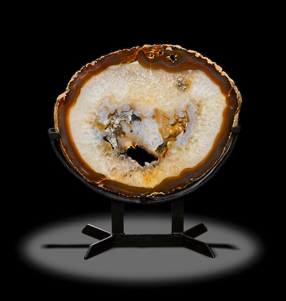 Bonhams : Large Agate Slab on Stand