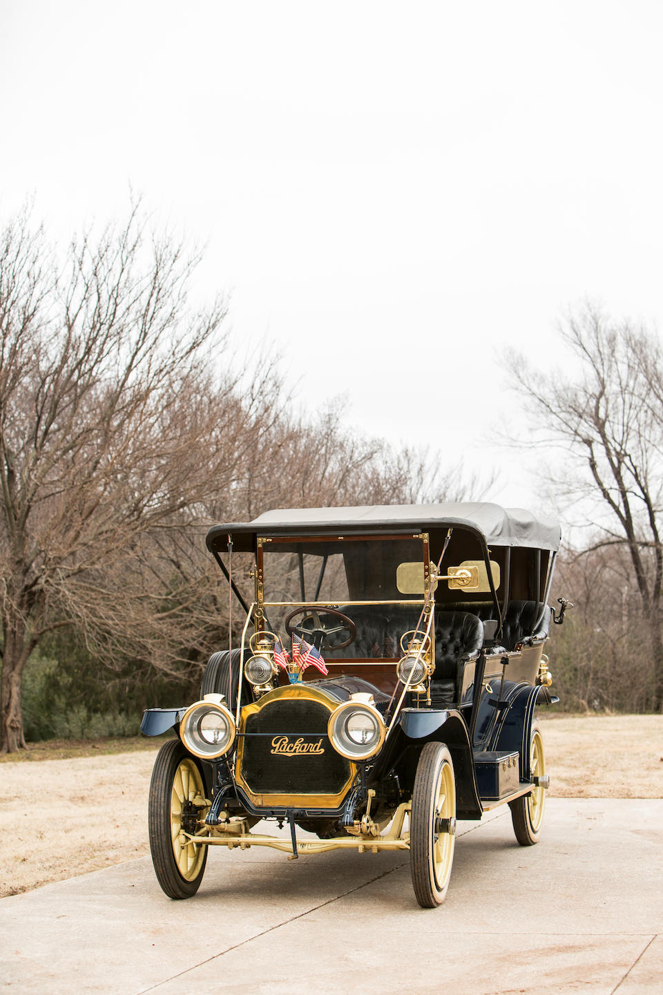 <b>1910 Packard Model UD '30' 40HP Seven-Passenger Touring </b><br />Chassis no. 11982<br />Engine no. 11982