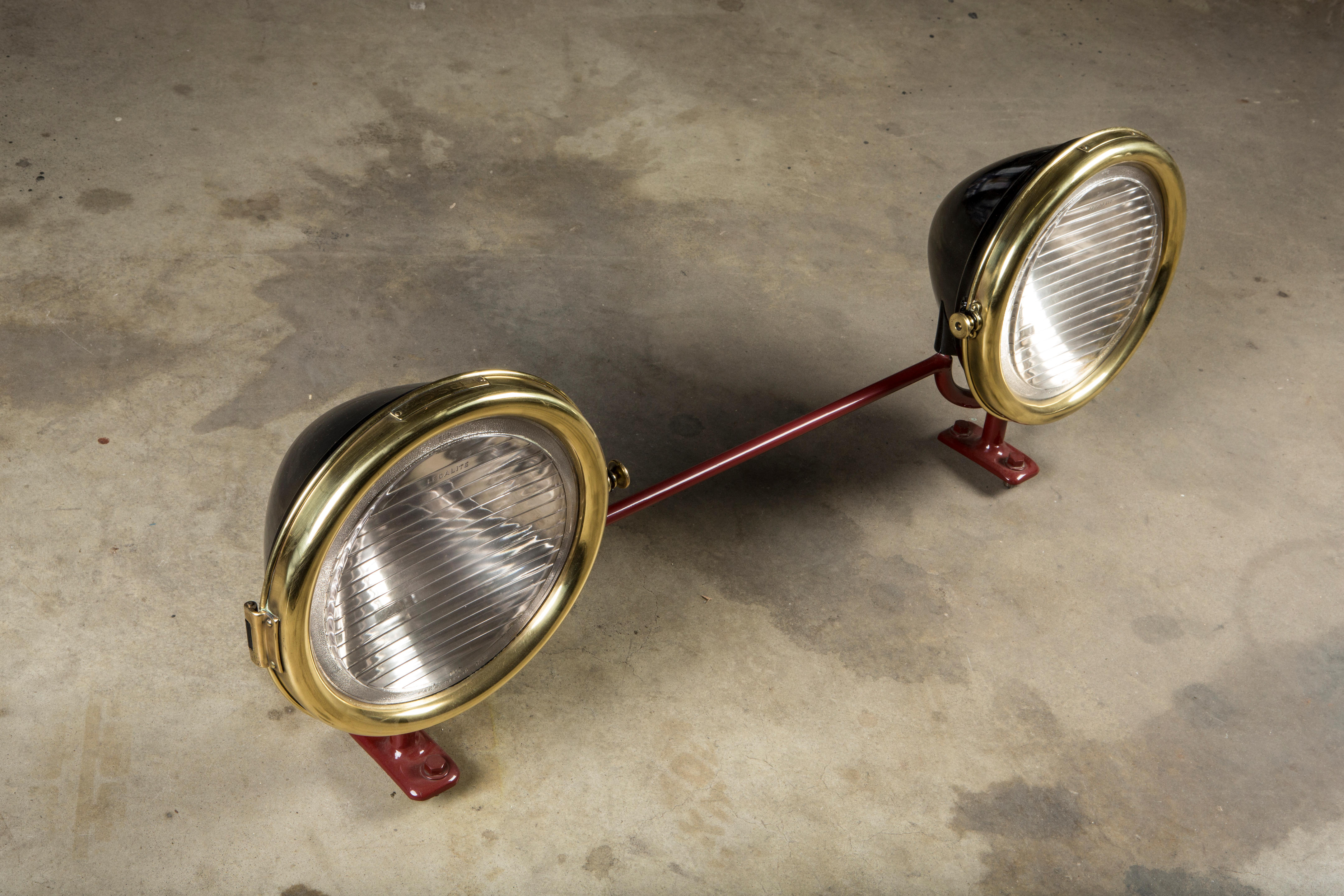 A PAIR OF 'LEGALITE' ELECTRIC HEADLIGHTS BY BOSCH, CIRCA 1917,