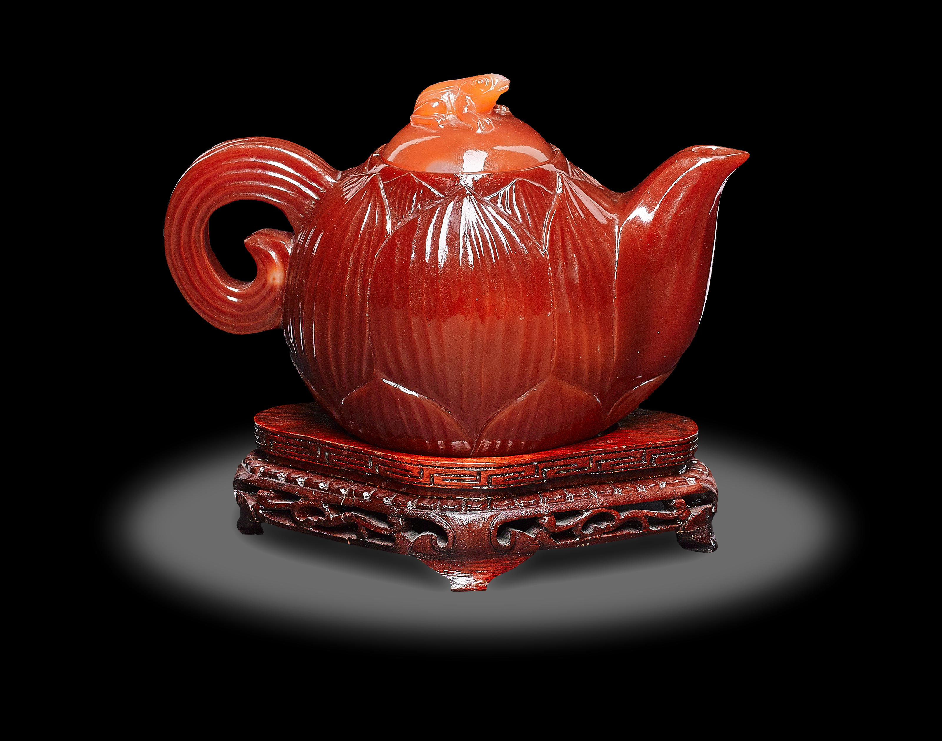 Carnelian Agate Teapot with Lid