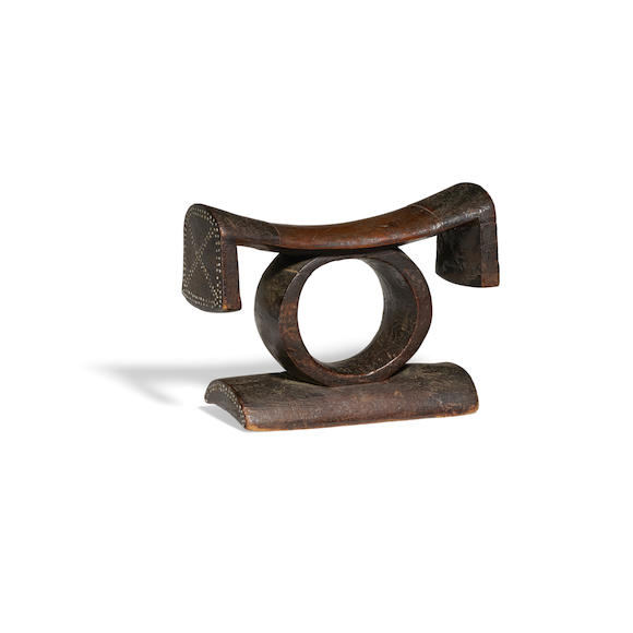 Bonhams : Zulu Headrest, South Africa