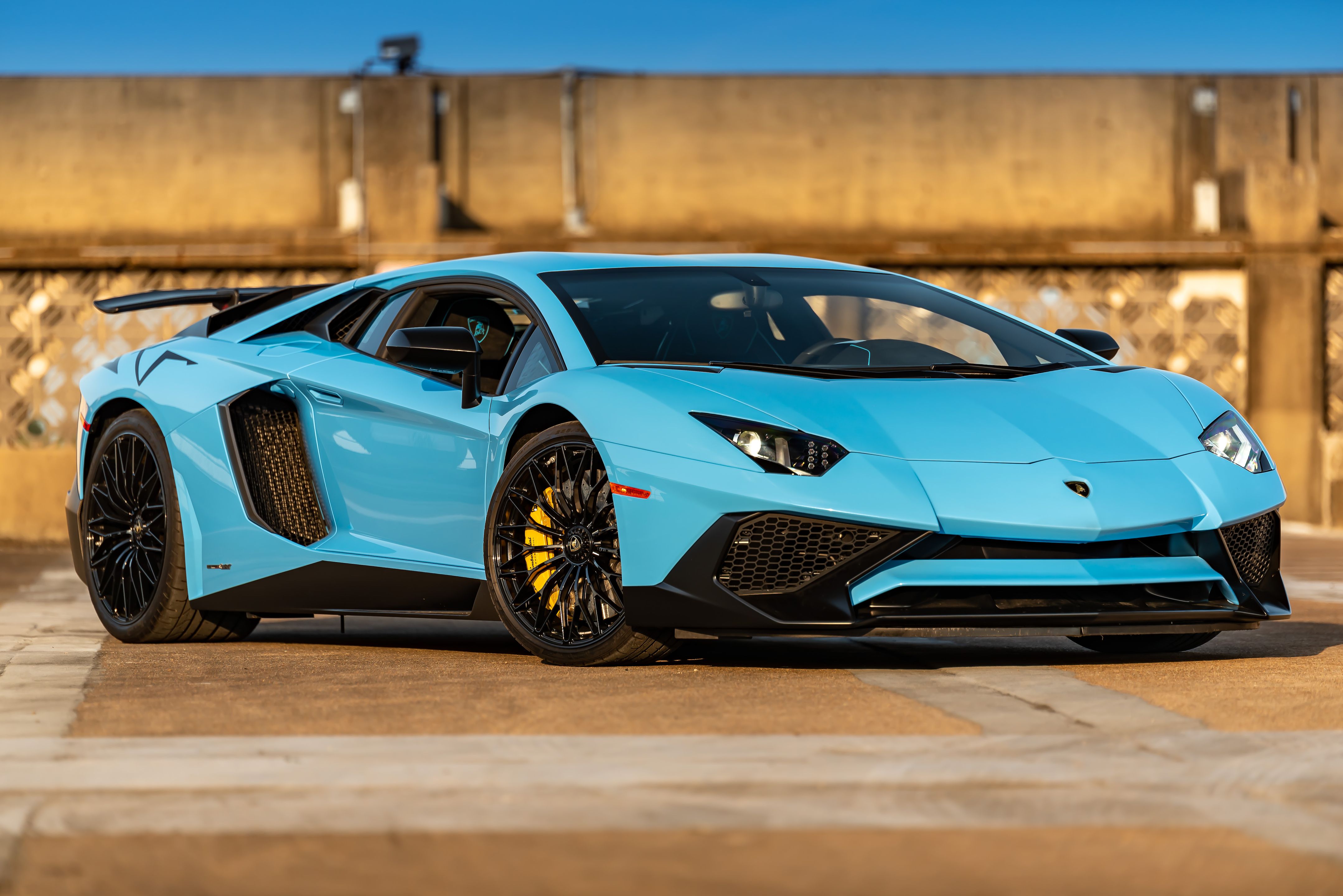 2017 Lamborghini Aventador S