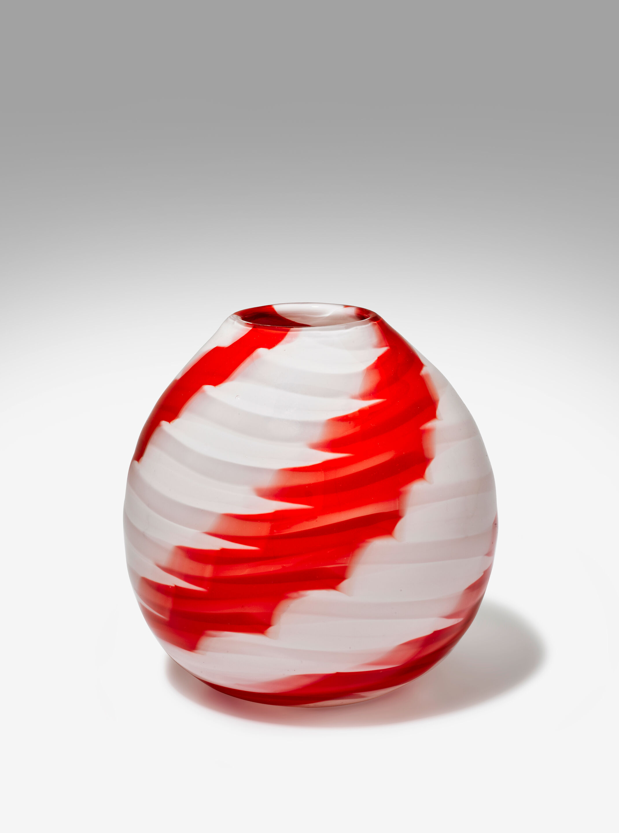 Archimede Seguso (1909-1999) Vase with Net of Bandscirca 1951for