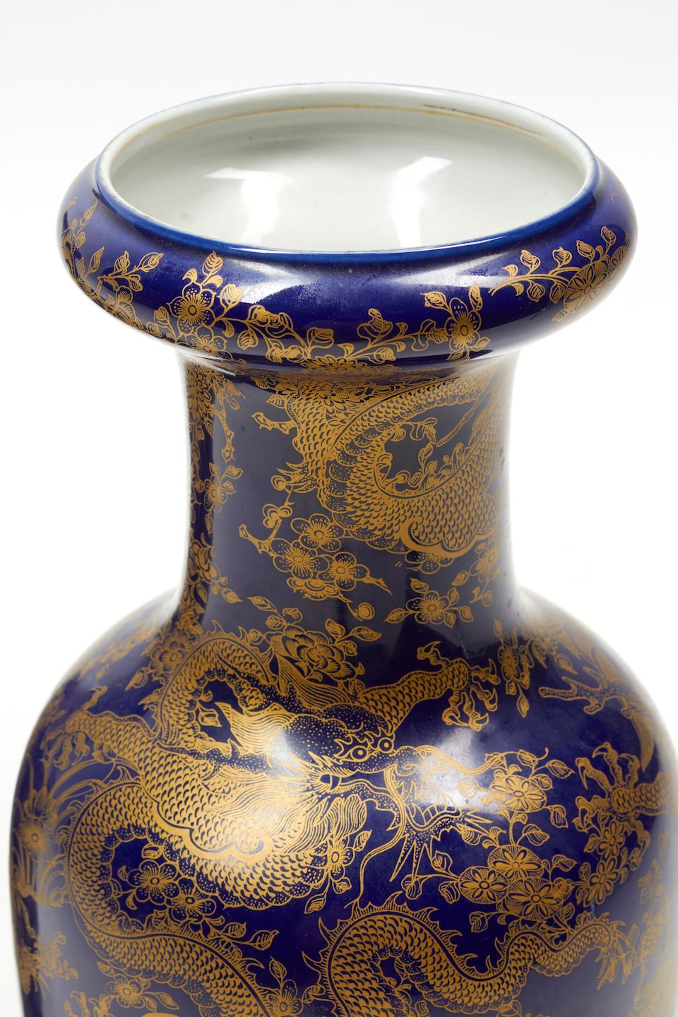 Bonhams A pair of Chinese gilt decorated cobalt blue porcelain vases
