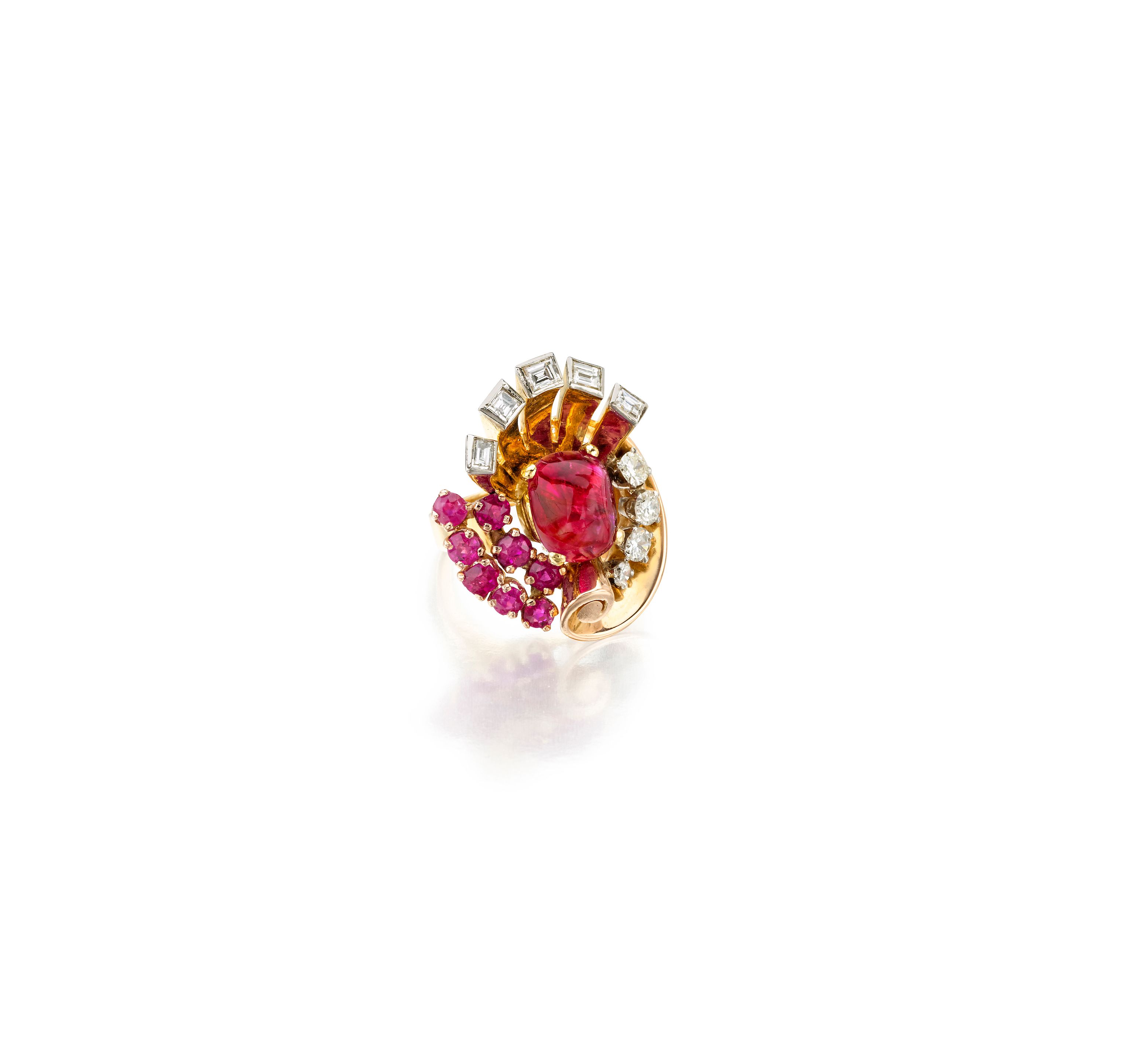 A RUBY AND DIAMOND RING, CIRCA 1945
