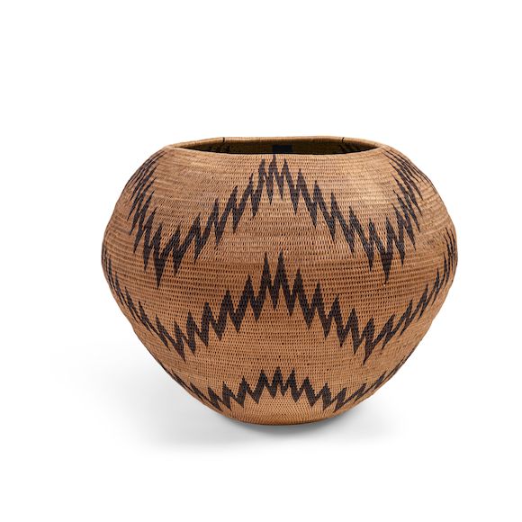 Bonhams A Louisa Keyser / Datsolalee degikup basket