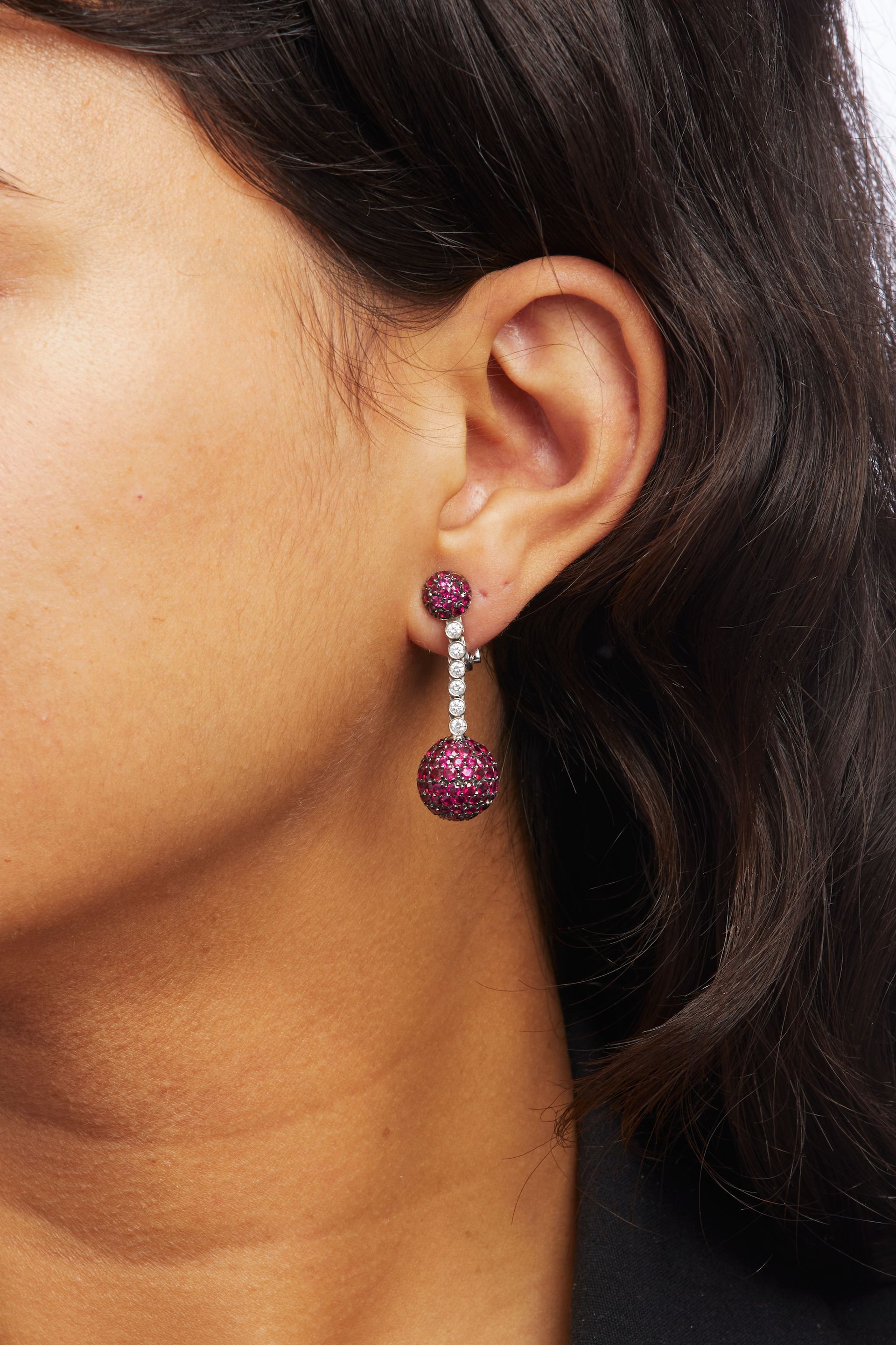 DE GRISOGONO A PAIR OF DIAMOND AND RUBY DROP EARRINGS