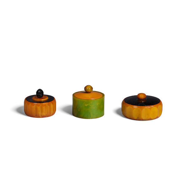Bonhams : AN ASSORTED GROUP OF THREE BAKELITE BOXES height of tallest 3 ...