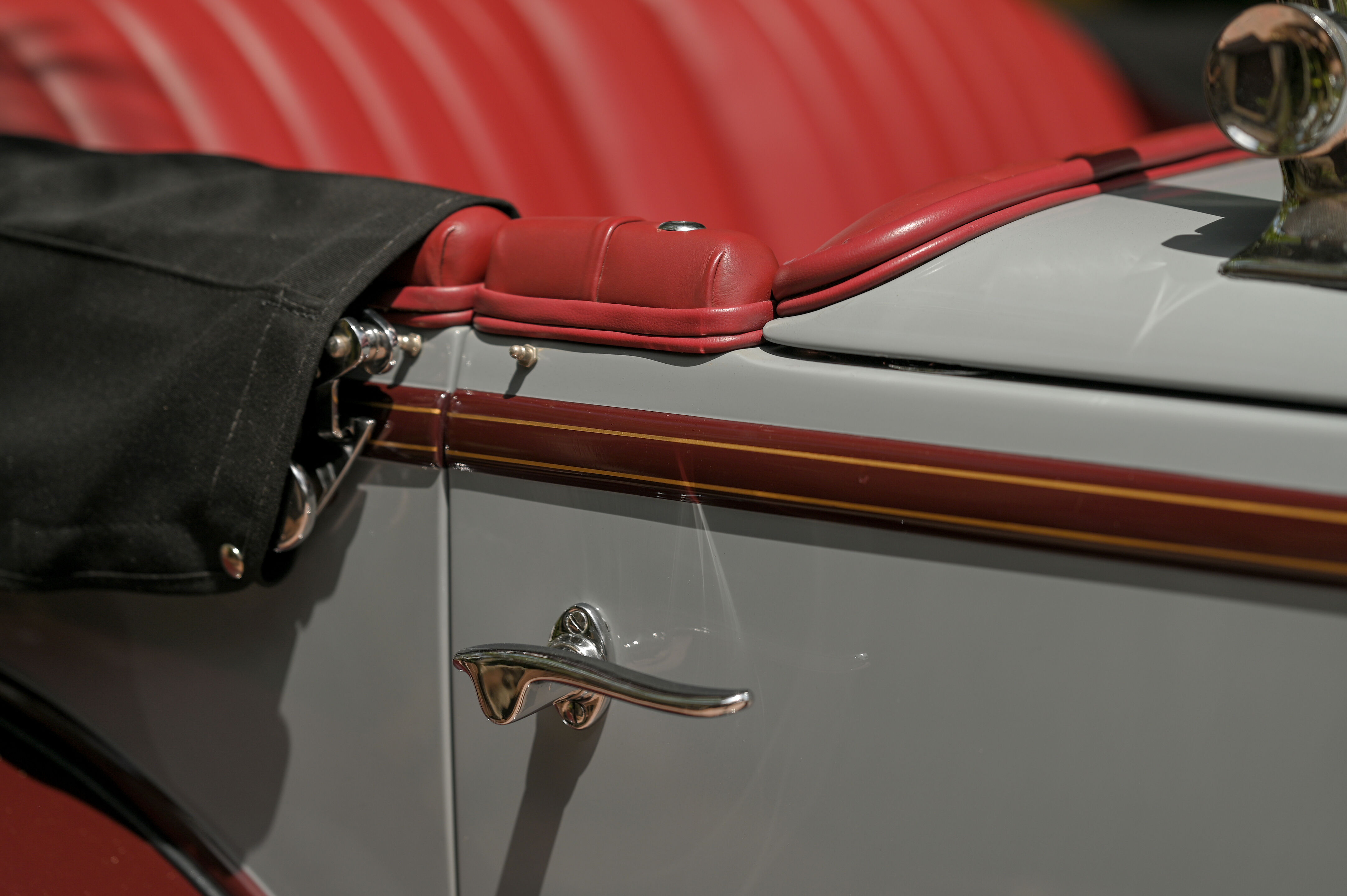 Modèle Voiture 1/43 Chrysler Imperial Le Baron Phaeton 1933 – IXO Altaya – Neuf