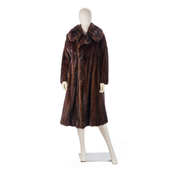 Bonhams : A BLACKGLAMA FUR COAT OWNED BY OLIVIA DE HAVILLAND