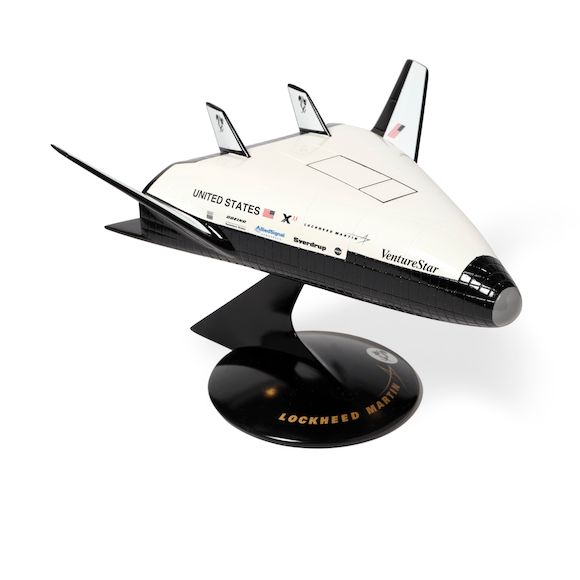 Bonhams : LOCKHEED MARTIN SKUNK WORKS X-33 CONCEPT MODEL. Mixed ...