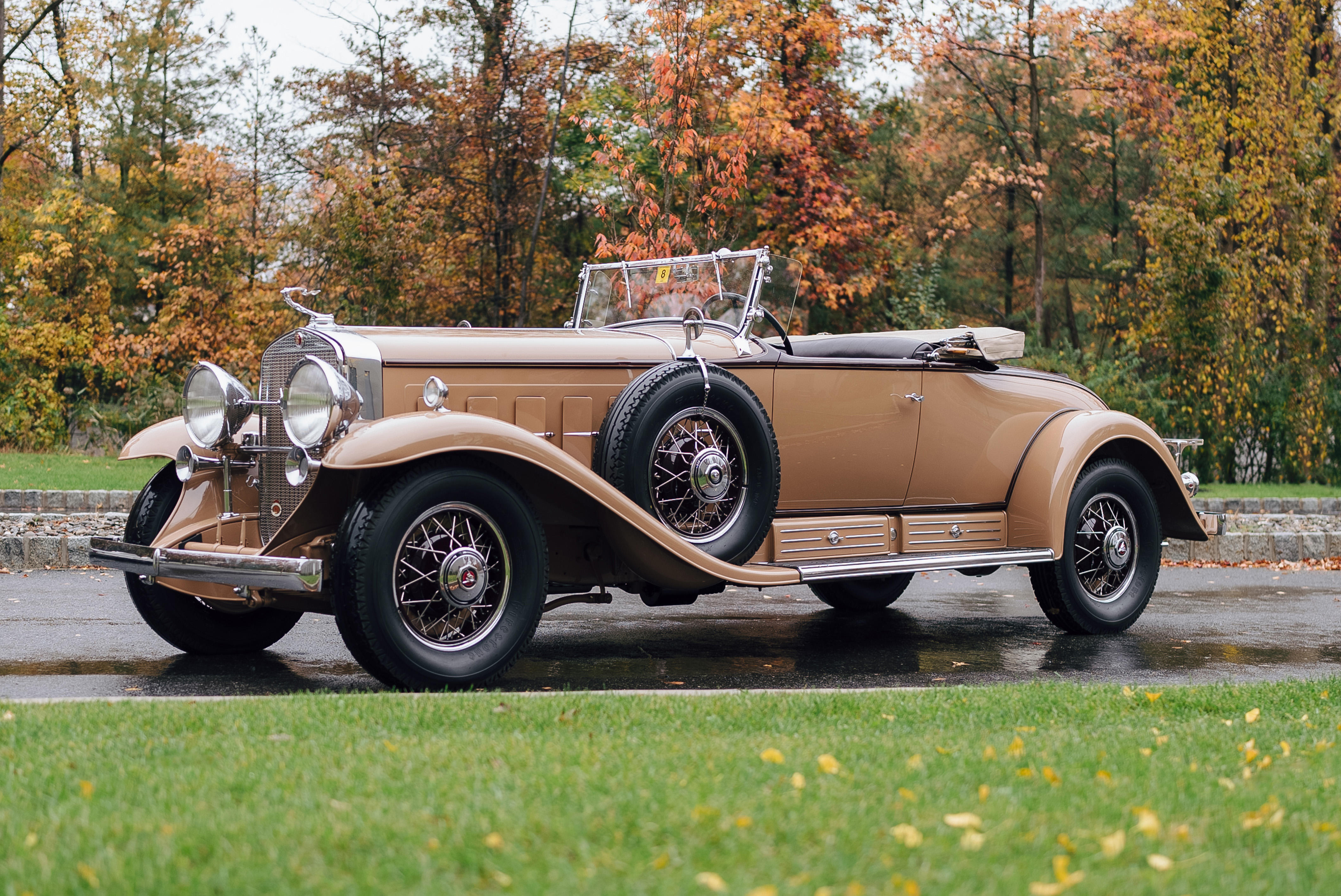 102-003 1/18 キャディラック CADILLAC V16 1930 1/18 US GM Cadillac V16 1930 Diecast Model Toys Car Boys