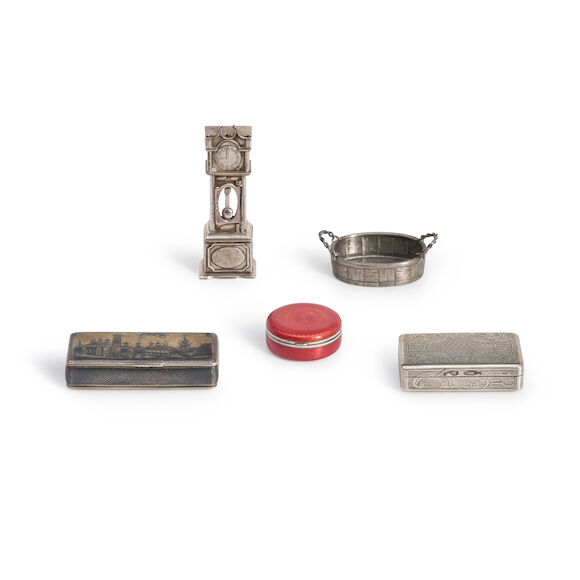 Which Ression Items Bonhams Skinner : Five Small Russian Silver Items,