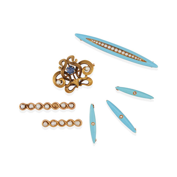 Bonhams : GOLD, CULTURED PEARL, AND ENAMEL BROOCH; SUITE OF GOLD ...