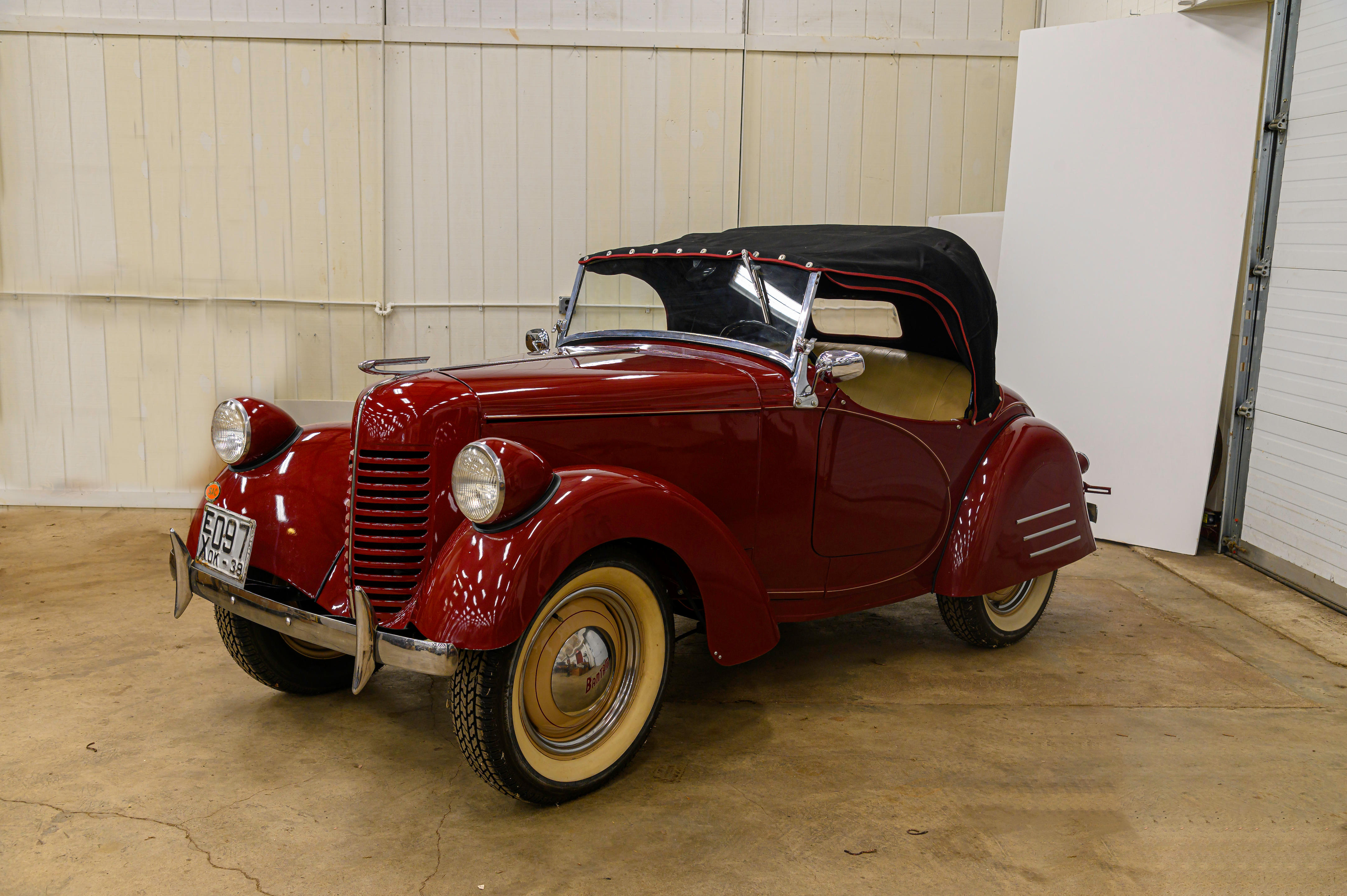 Bonhams Cars : 1939 American Bantam Model 63 Roadster Chassis no. 63871 ...