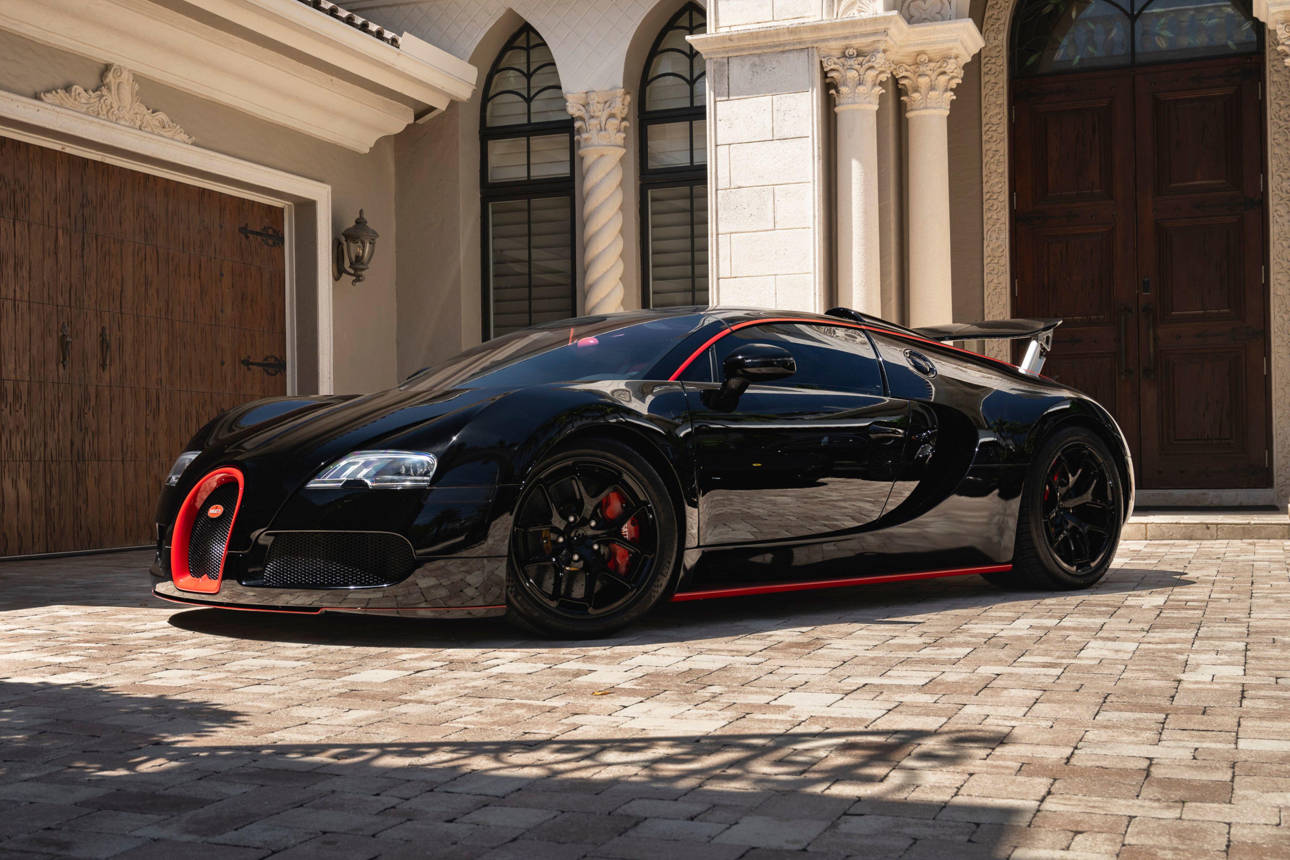 bugatti veyron black and red