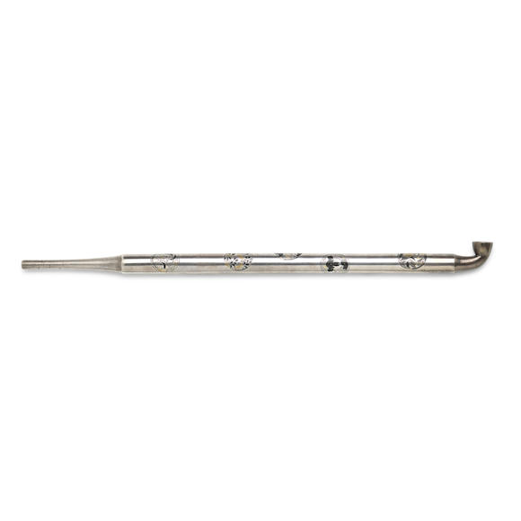 Bonhams : A LARGE SILVER KISERU (PIPE) Meiji (1868-1912) or Taisho ...