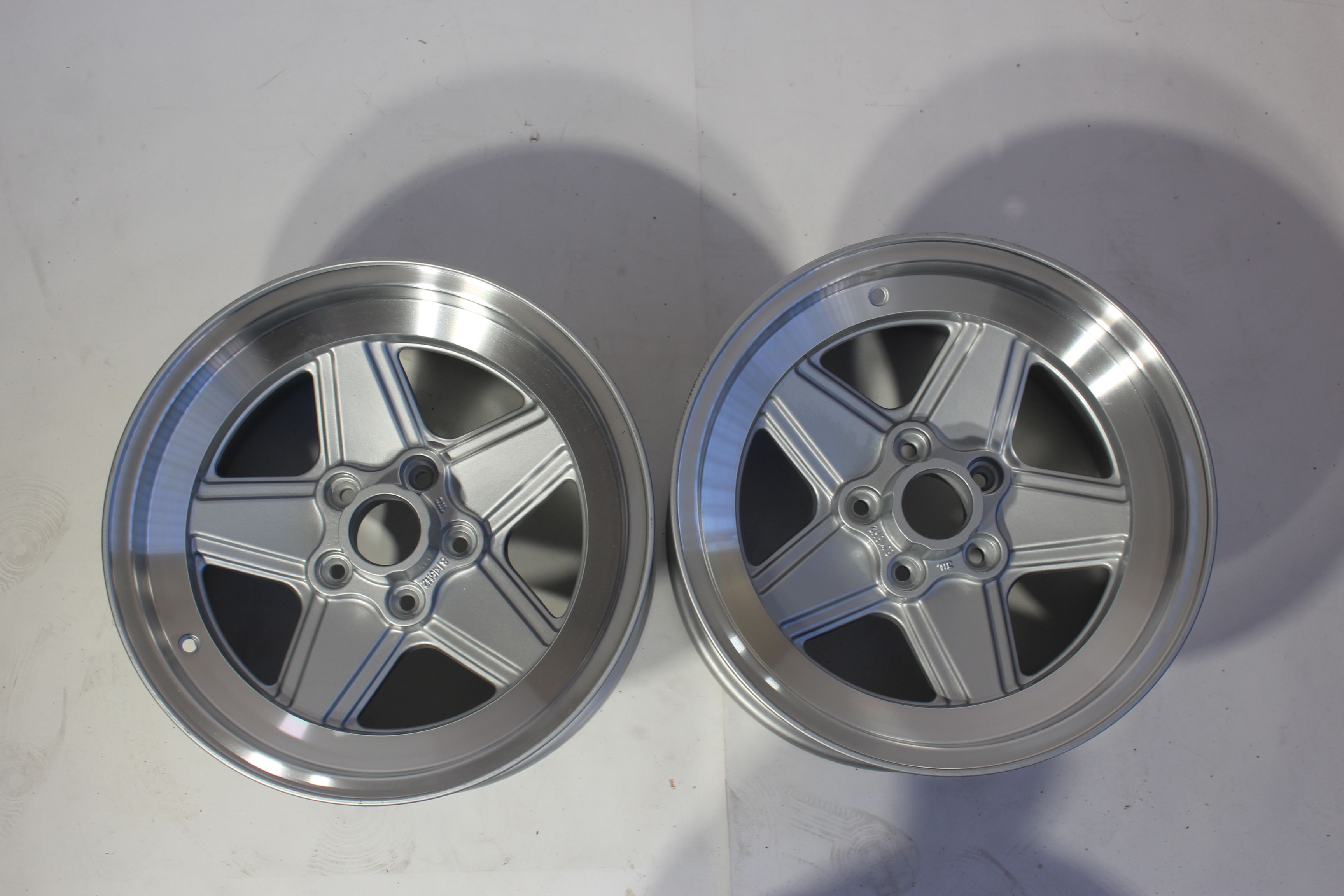 Bonhams Cars : 2 NOS aftermarket wheels for Mercedes-Benz, 8J X 16 18 ...
