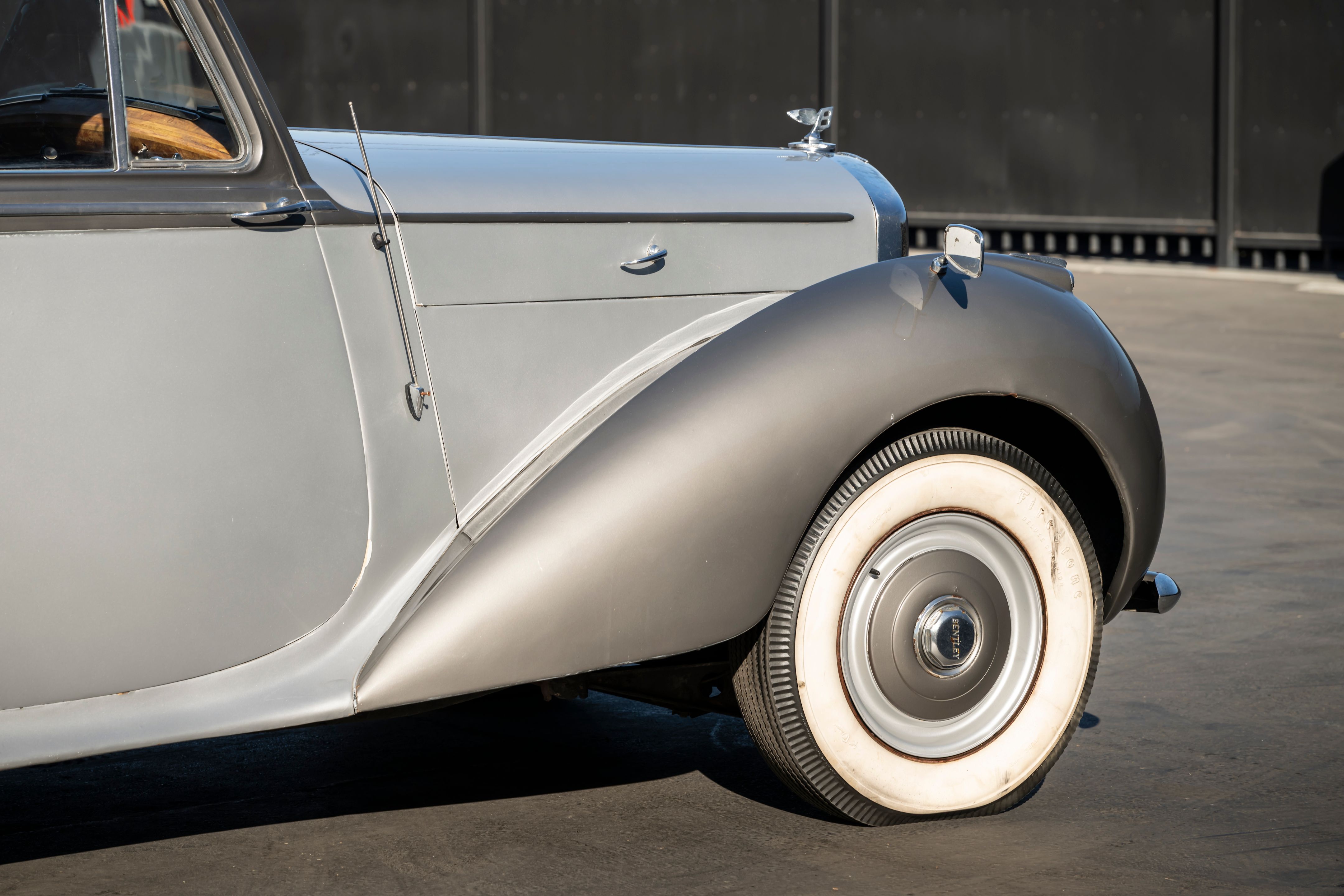 BC850 IXO Museo #MUS052 1:43 1950 Bentley Mk.VI A +/b