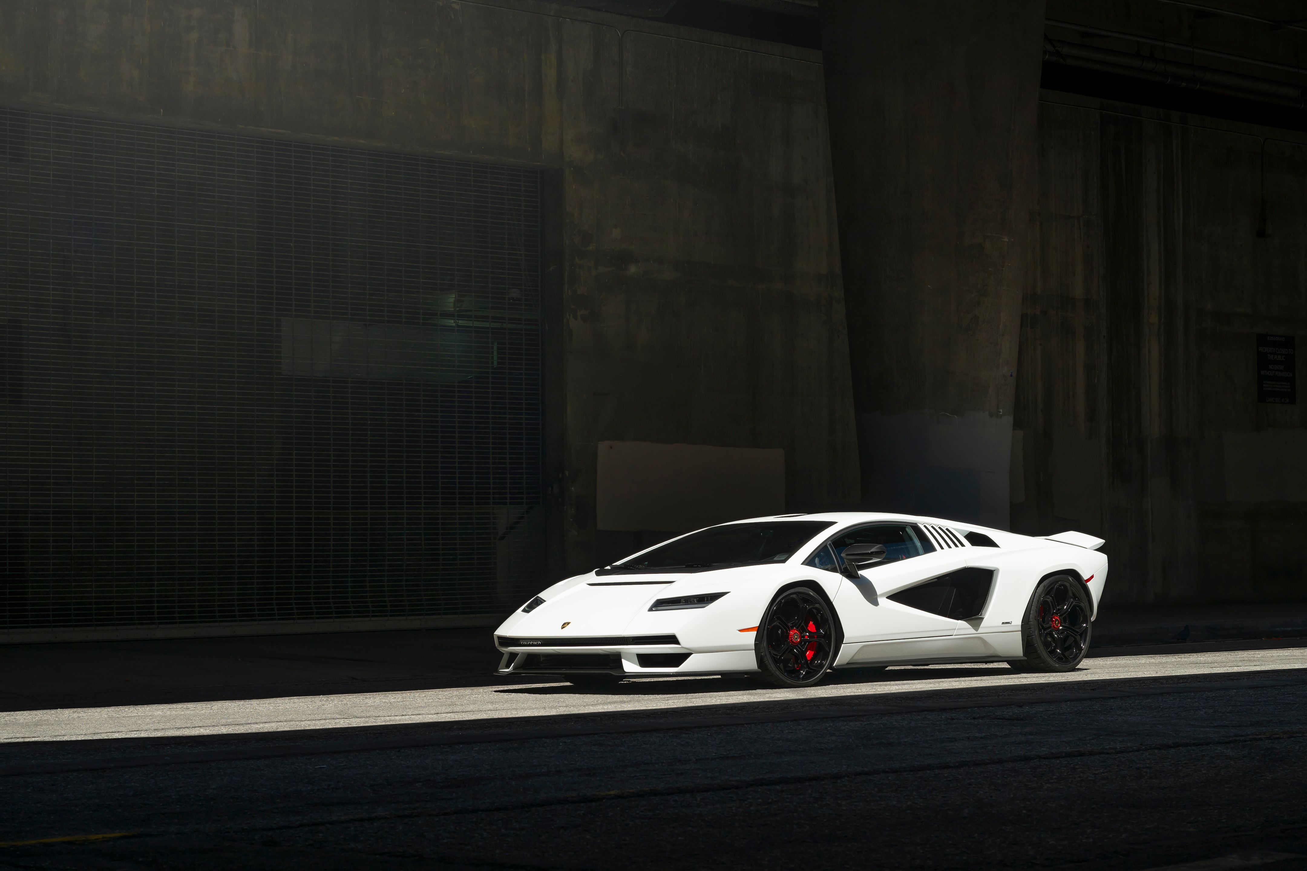 Bonhams Cars 2022 Lamborghini Countach LPI 800-4 VIN