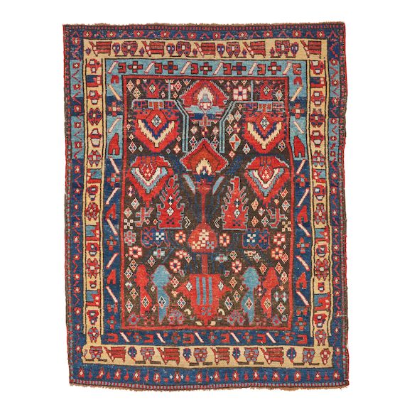 Iraqi Gun Rug Bonhams Skinner : Kurdish Rug Iraq 3 ft. 10 in. x 4 ft. 10 in.