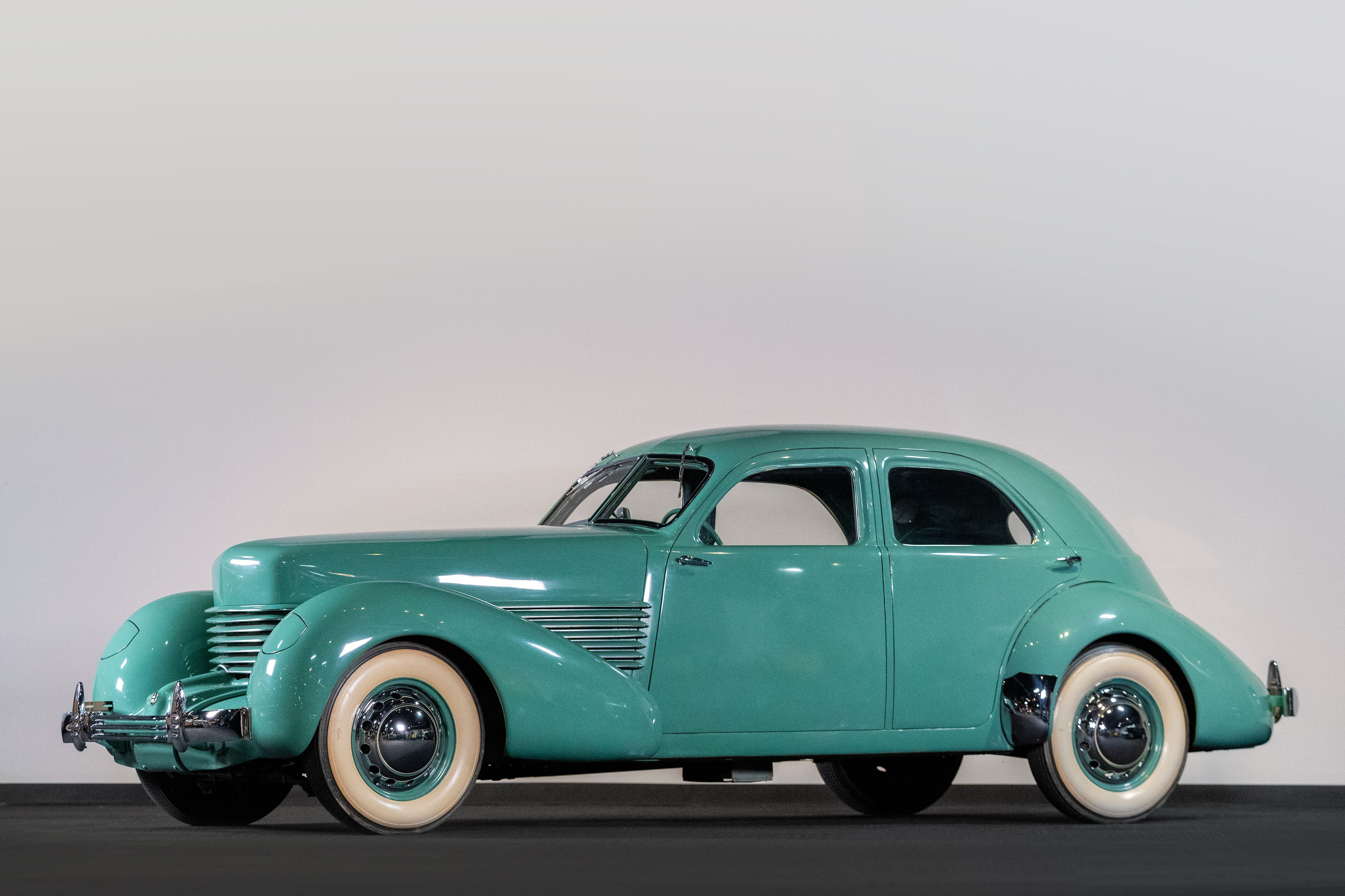 1936 Cord 810 Westchester Sedan