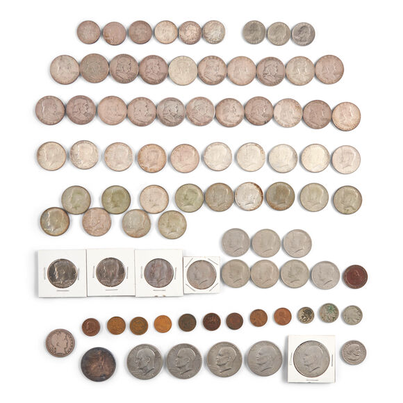 Bonhams Skinner : A COLLECTION OF UNITED STATES COMMON DATE COINS.