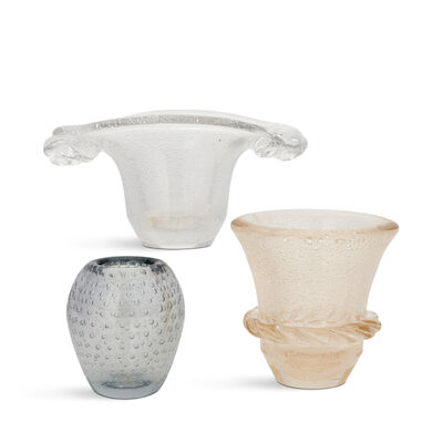Three Daum Art Deco Vases Nancy, France, circa 1928, bubble and controlled bubble glass, incised marks 'Daum Nancy France' and Cross of Lorraine, ht. 6 to 7 3/4 in.