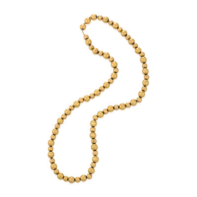 AN ANTIQUE GOLD BEAD NECKLACE