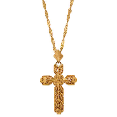 GOLD CROSS PENDANT NECKLACE