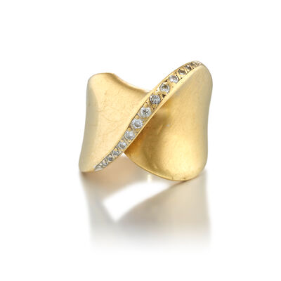 14K GOLD AND DIAMOND RING