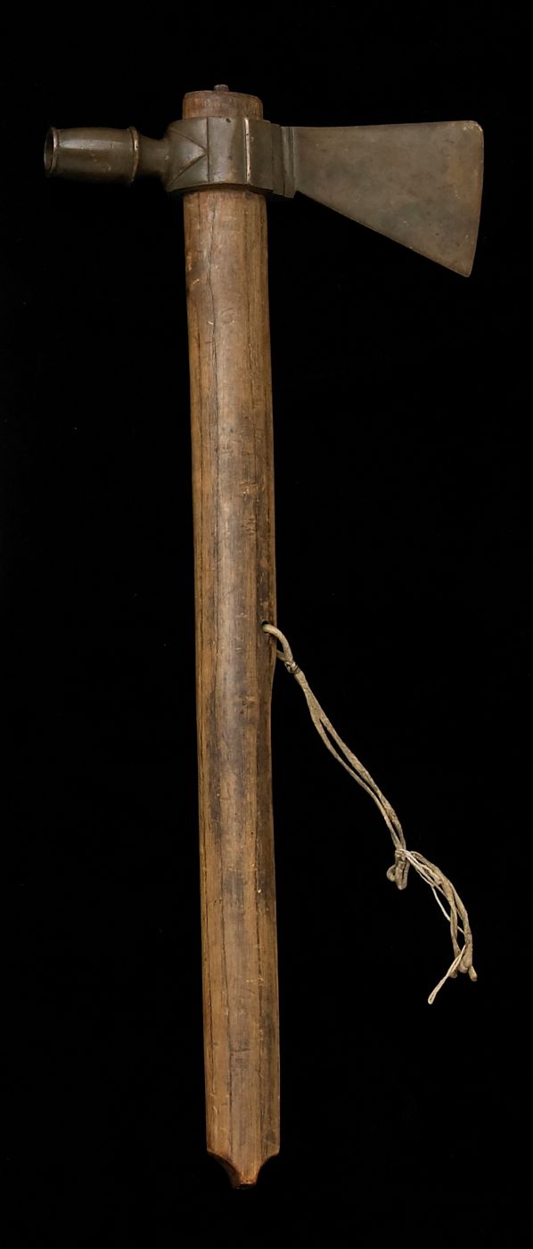 A Plains pipe tomahawk