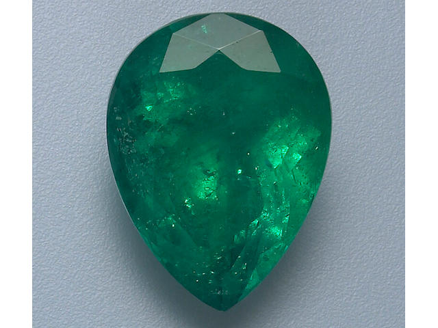 An unmounted emerald