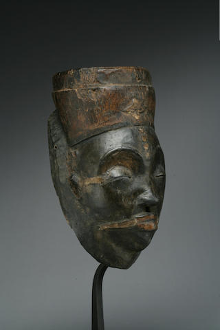An exceptional Black Punu mask