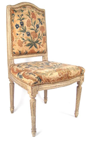 A Louis XVI grey-painted chaise