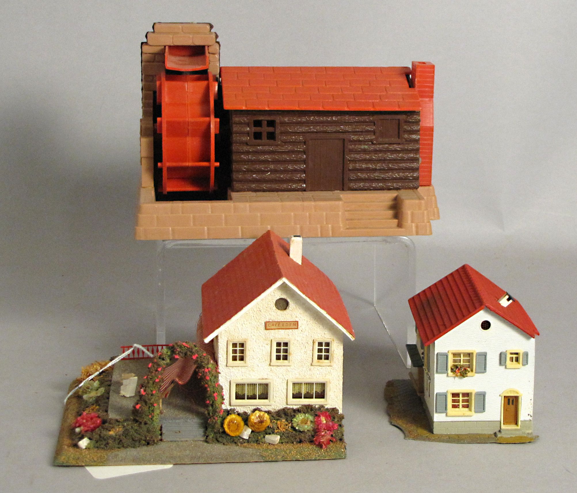 Train accessories