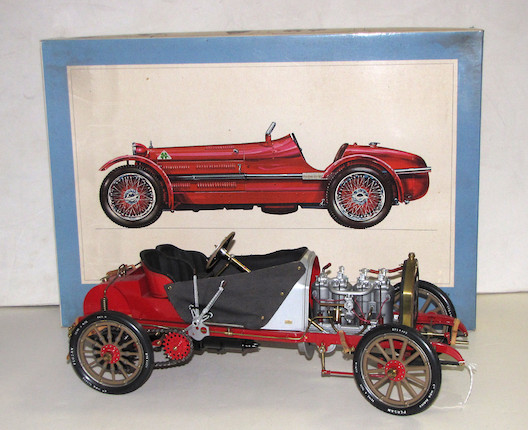 Bonhams : 1/8th scale model kits