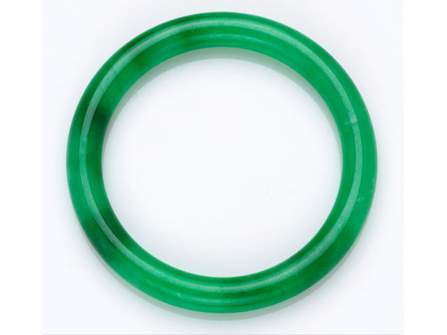 A jadeite jade bangle bracelet