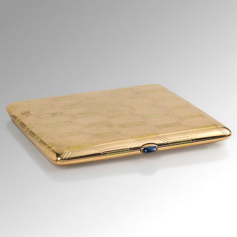 Bonhams : An eighteen karat bicolor gold cigarette case, Boucheron,