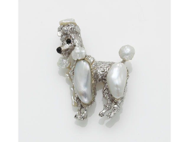 A cultured freshwater pearl poodle brooch, Ruser
